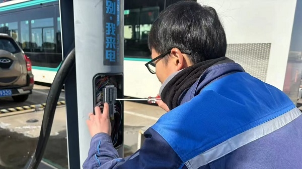 做好防寒防冻，巴士五公司保障线路车辆供应正常